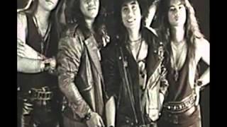 Download lagu JERANGKAP SAMAR  WINGS mp3