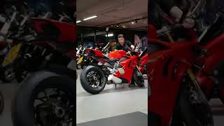 Download lagu CARA MEMARKIRKAN MOGE #kawasakininja #shorts #moge #ducatipanigale #ninjazx25r mp3 Download lagu CARA MEMARKIRKAN MOGE #kawasakininja #shorts #moge #ducatipanigale #ninjazx25r mp3