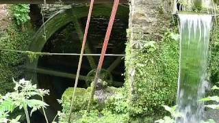 preview picture of video 'The Sound of a Water Wheel'