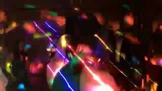 Dj Max Mariage anglais le 27 Juin 2014 au château de Saint Julien L'ars