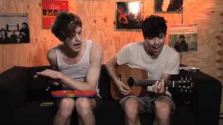 Lowlands sessions - Balthazar plays I&#39;ll Stay Here