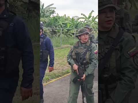 Revista a la Subestación Eléctrica del Municipio Pedraza Edo Barinas