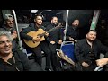 Mario (le fils de Chico) et les siens côté coulisses dans le bus du retour ..UN COUP DE SOLEIL
