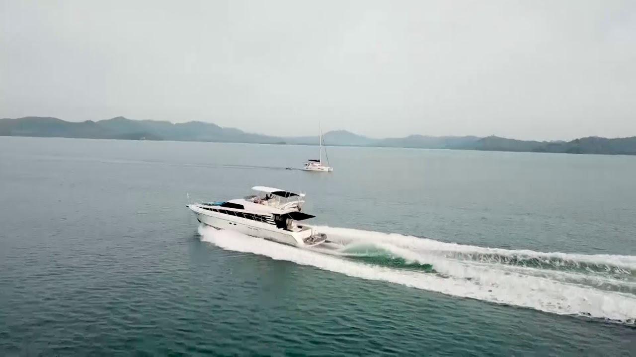 Video Phuket Island hopping Private Luxury Motor Yacht C'est La Vie