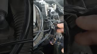 2004 Pontiac Bonneville Sle 3800 V6 TPS(Throttle Position Sensor) Replacement.