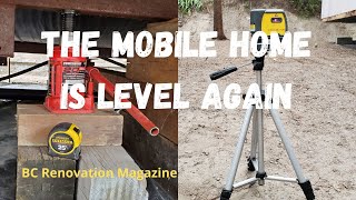 Re-levelling The Mobile Home - Abandoned Mobile Home Project : E094 / BC Renovation Magazine