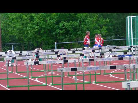 13.7 sec 100mh Almelo 29 Mei 2010 - Ruben van Dijk