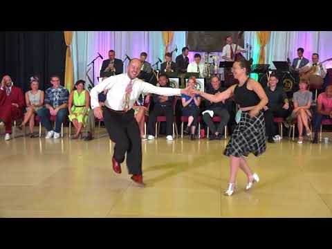1st Place: ILHC 2018 - Invitational Lindy Hop Draw - Felix Berghäll & Naomi Uyama