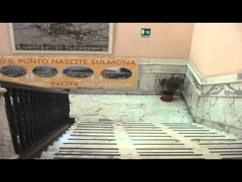 ONDA TG 21.05.2015 - DONNA OCCUPA COMUNE SULMONA VUOLE ALLOGGIO