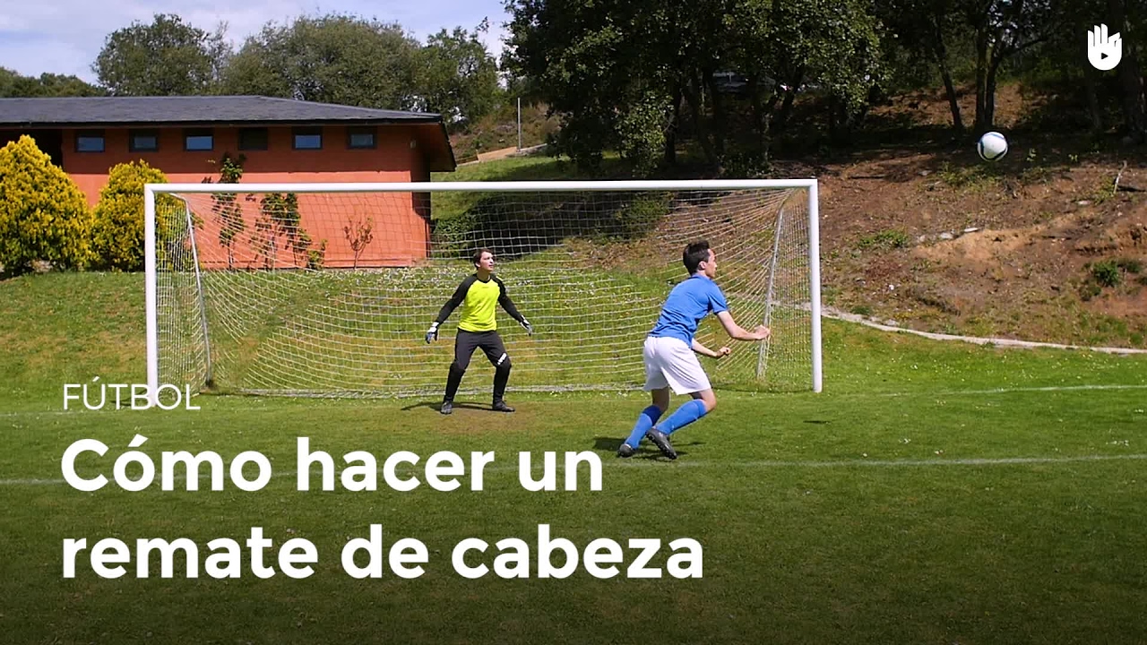 Aprende a hacer un remate de cabeza Aprende a jugar al fútbol Sikana