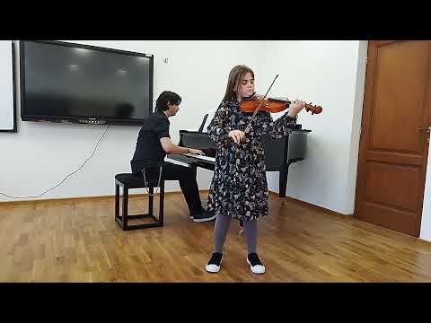 Pop Maria Ionela, cls IV - A. Vivaldi: Iarna (Anotimpurile), F. Drdla: Dans Ungar Nr.2 (Hamis Babam)