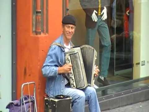 FULDA Strassenmusiker.