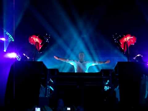 Armin van Buuren in Chicago 10-09-09 Aztec - Neptune Project