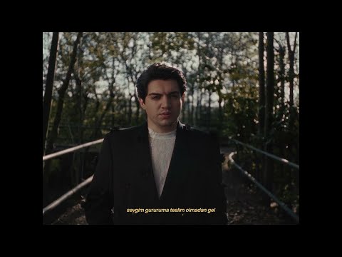 Uzağım - Mavi Gri
