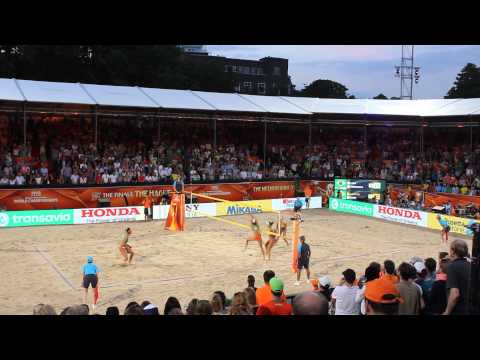 FIVB Beach Volleyball World Championships The Netherlands 2015 final Woman set point