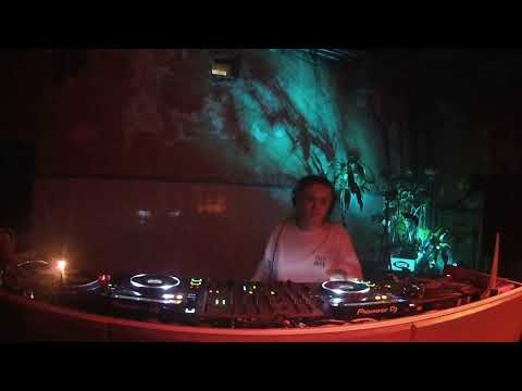 TESTFM @ поле w/ Masha Volum