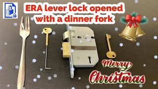 667. How to pick open ERA 5 lever mortice lock using a dinner fork tension tool - Merry Christmas 🎄