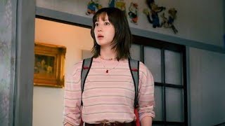押し入れから登場!?衝撃ヒロインの“シャイニング顔”が話題🔥😱