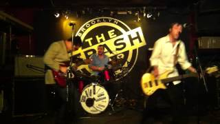 WONDERBREED performing 'Glory of Man' by The Minutemen