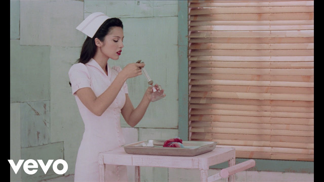 Olivia Rodrigo's 'The Cure' video is a hospital built from paper and glue, figure 2