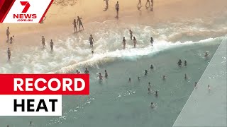 Download lagu Sydney swelters through hottest October day in 21 years | 7NEWS mp3 Download lagu Sydney swelters through hottest October day in 21 years | 7NEWS mp3