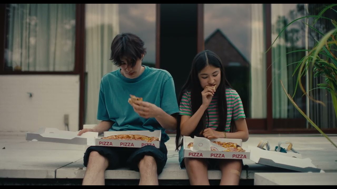 Miniature de la vidéo SOFT LEAVES Trailer du film Soft Leaves