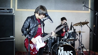 THE MINIS - Blitzkrieg bop - Ramones cover - Live in studio