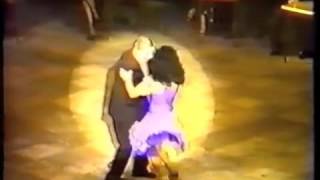 Video thumbnail for Puppy Castello y Graciela Gonzalez   El Cencerro   Juan D'Arienzo