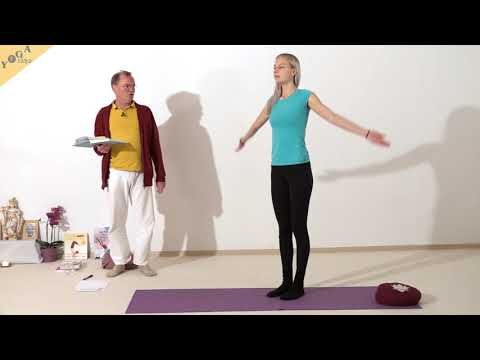 Räkel Dehnung in genüssliche stehende Vorwärtsbeuge - Yoga Asana Lexikon