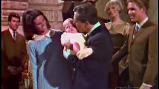 Andy Williams - Mary&#39;s Little Boy Child