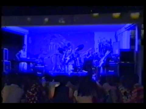 La Sband 1993 Bastia Antisocial (Antrax) Epic (Faith no more) Shine on You Crazy Diamond (P Floyd)