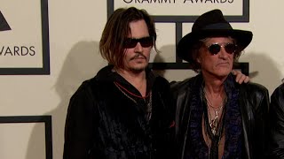 Johnny Depp to Play Ebenezer Scrooge in New Film, Musician Dave Ball Dead at 66 &amp; More Top Stories