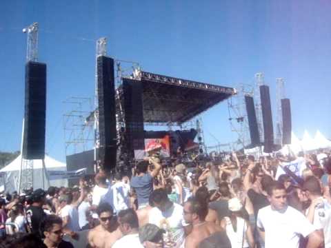 Infected Mushroom  na One Nation Frestival (1200 Festival) 2010 - Become Insane