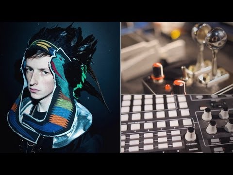 Behind The Booth: Totally Enormous Extinct Dinosaurs | DJTT TV