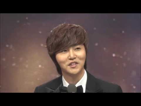 2016.7.11정동하 - 제10 회 딤프 어워즈 인기스타상  시상식  (대구 오페라하우스)