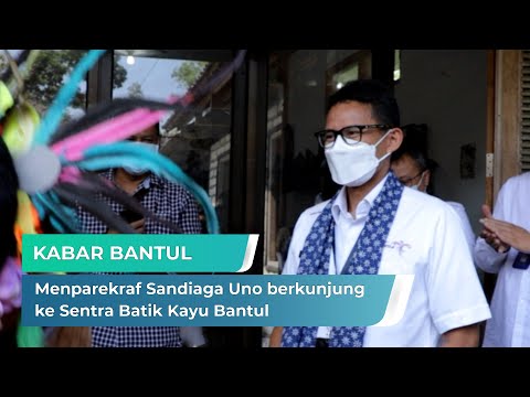 Menparekraf Sandiaga Uno Berkunjung ke Sentra Batik Kayu Bantul | Kabar Bantul
