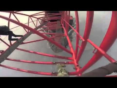 Russian Guys Climbing Shanghai Tower