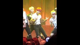 [MPD직캠] 방탄소년단 뷔 직캠 &#39;불타오르네(Fire)&#39; (BTS V Fancam) | @MCOUNTDOWN_2016.5.12