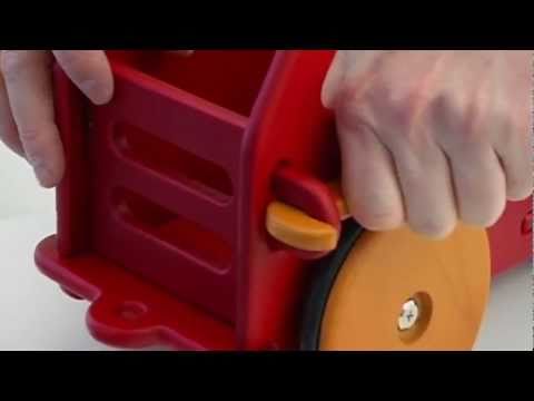 Коляска для кукол Moover Dolls Pram Red (110-DPR-788885)