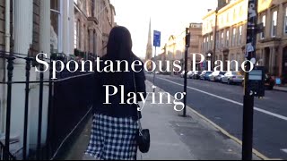 Spontaneous Piano Playing