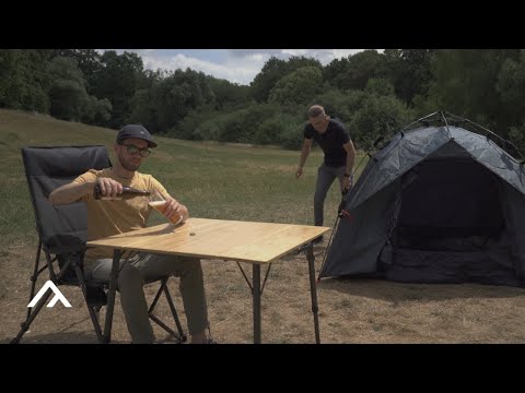 qeedo | Das ultimative Sekundenzelt.⌛ Challenge: Quick Up System 🚀vs. Pouring a beer🍻