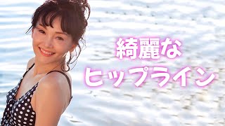 【南果歩】際立つ美麗な水着ショット