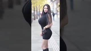 black date i show my body