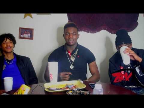 Yung Mark Talks Being Compared To Famous Dex In Waterloo, Iowa | Shot By @TheRealZacktv1