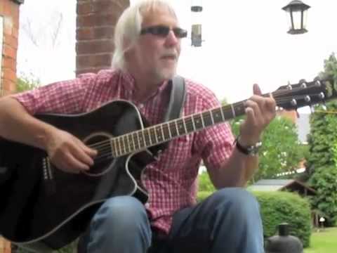 Chris Tobin sings - Walk of Life (Mark Knopfler)