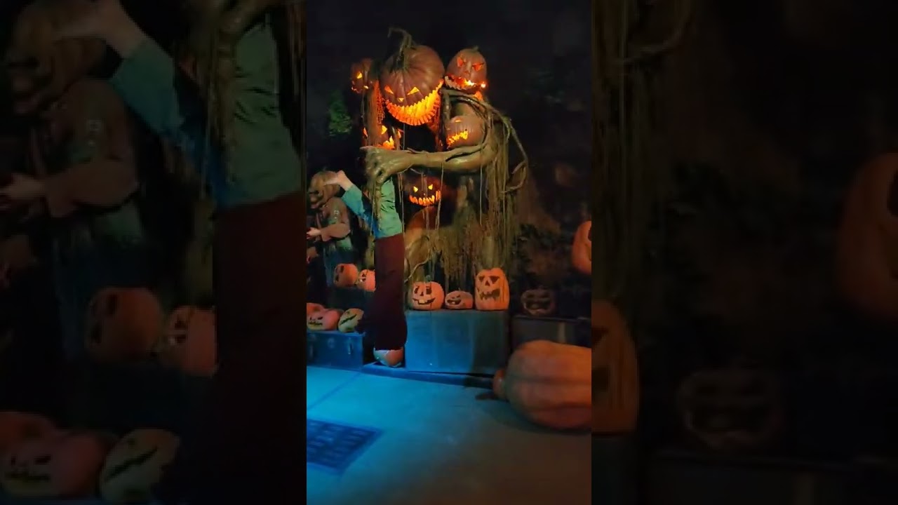 Giant Pumpkin Haunted House Animatronic