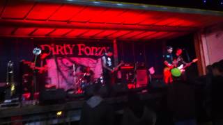 Dirty Fonzy-The worst à Chantérac