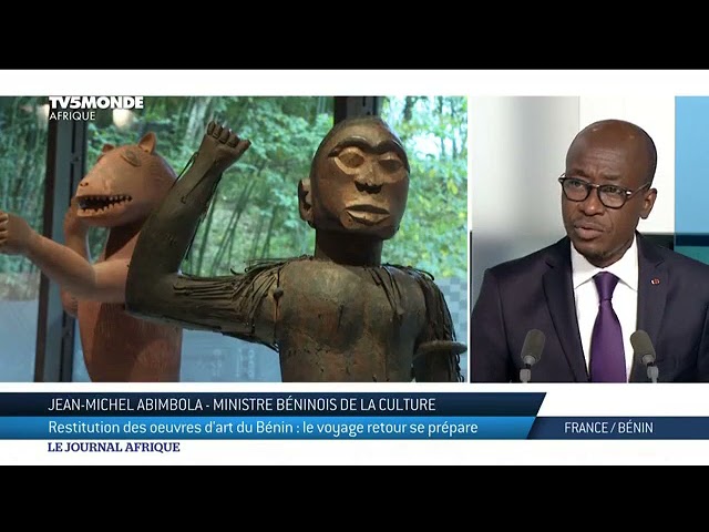 Le ministre de la culture Jean-Michel ABIMBOLA a/s de la restitution sur le plateau de TV5 monde