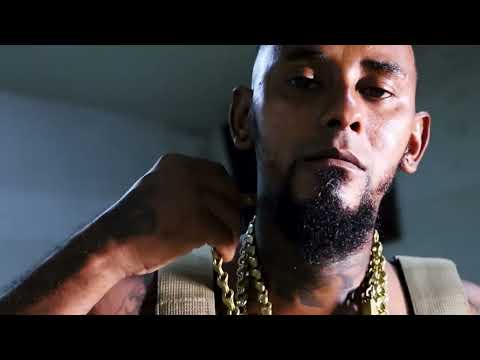 Pequeno Gui - Operação na Favela (Clip Oficial)