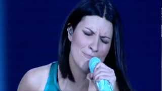 Laura Pausini - Escucha Atento HD - (7 de 17 - Live World Tour 2009)